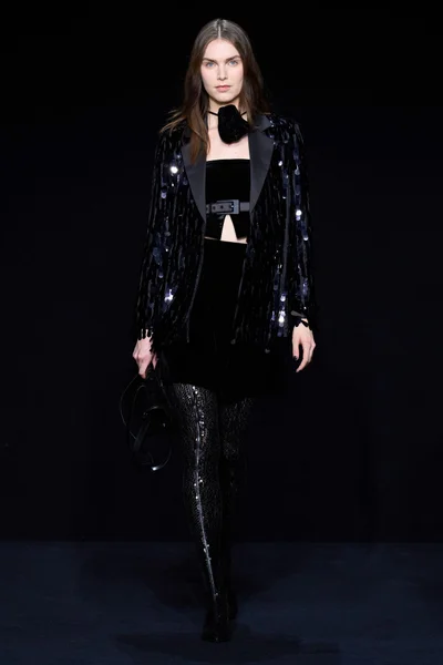 Look 61